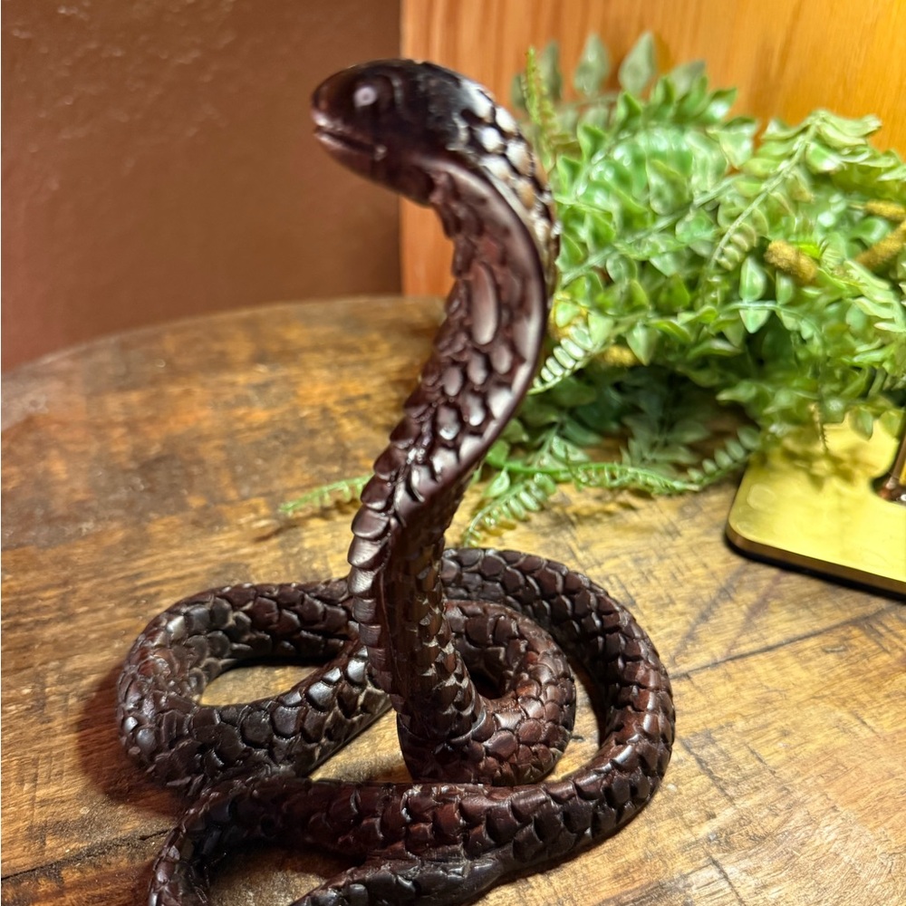 Hand Carved Wood Cobra Snake Figurine Sculpture 7 Inch Tall Collectible